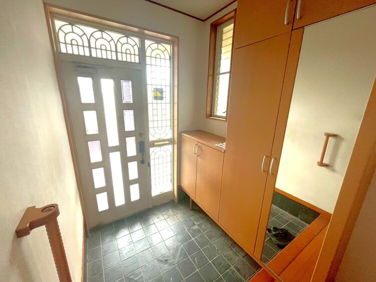 玄関 シューズボックスを完備した玄関です。