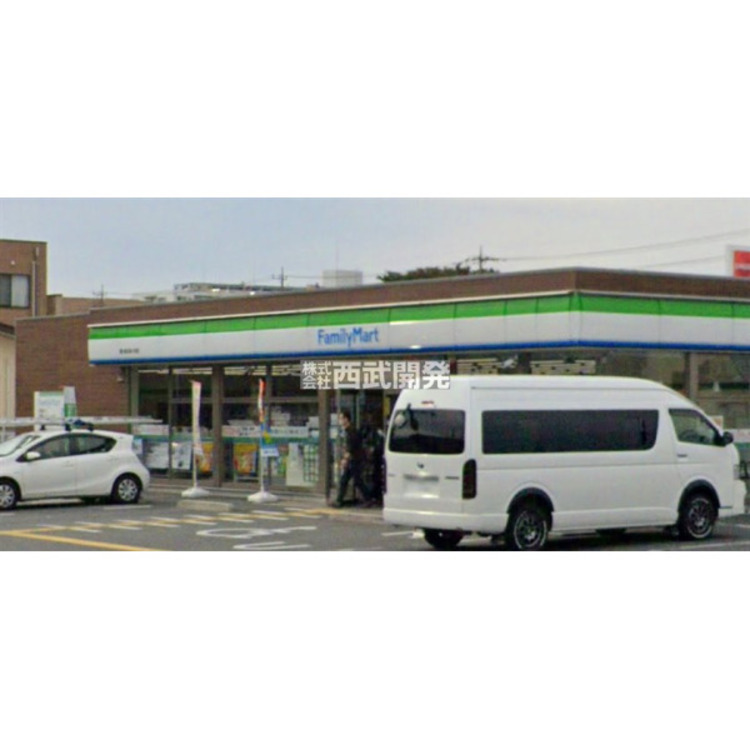 周辺 ファミリーマート(約700m)