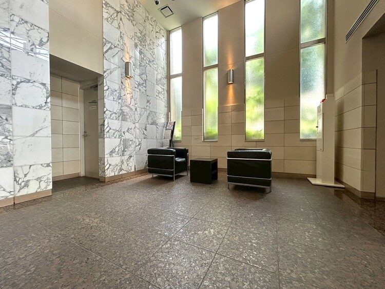 その他 館内は静寂な中が保たれており、管理が行き届いている印象を受けました。