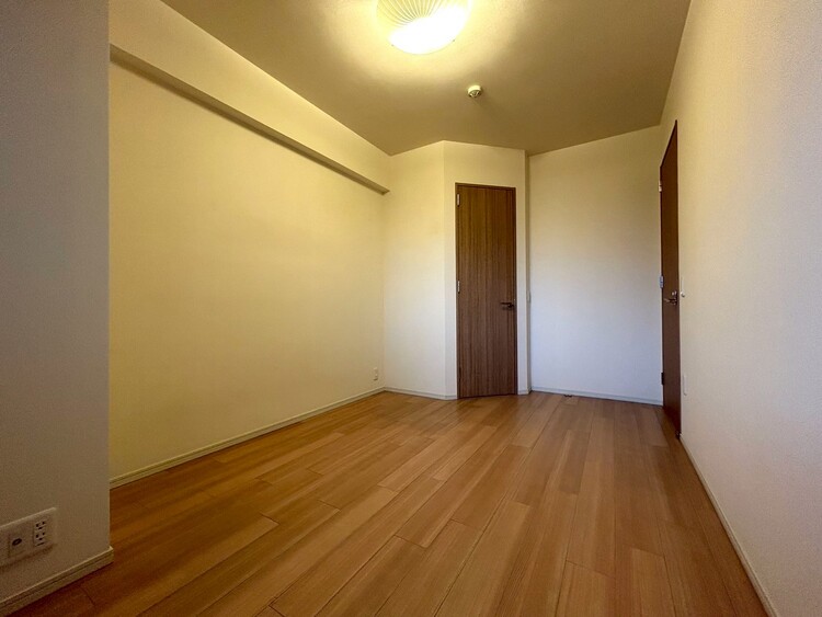 その他 清かで艶やかな時間をもたらしてくれる室内です。