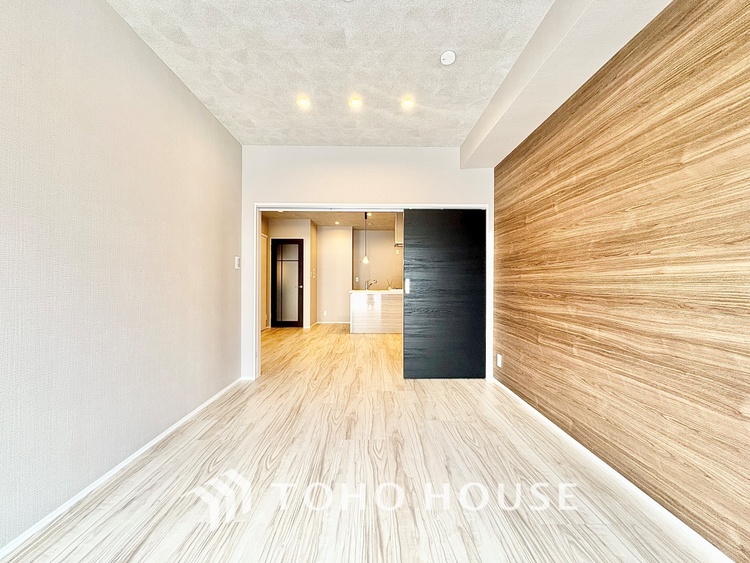 内装 【Breeze, green scent】澄み切った空気。移ろう季節の中、ゆっくりと流れる時間。幸せを噛みしめる穏やかな生活。