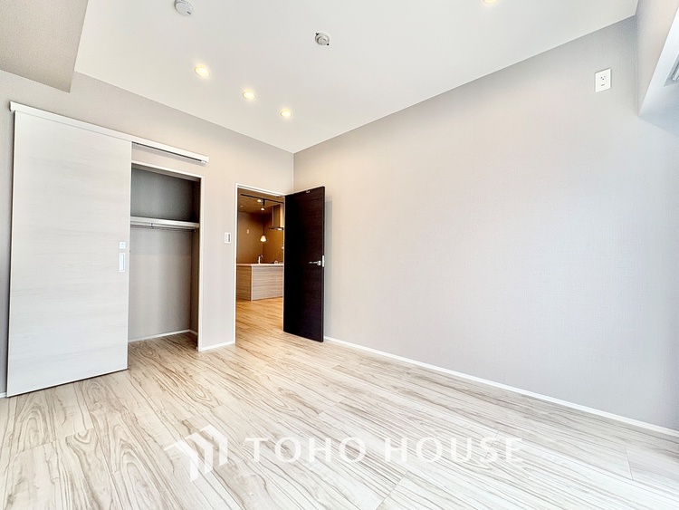 内装 【Breeze, green scent】澄み切った空気。移ろう季節の中、ゆっくりと流れる時間。幸せを噛みしめる穏やかな生活。