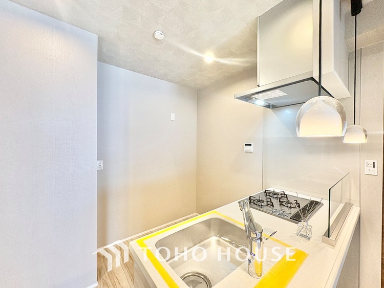 キッチン 【cooking papa is here】料理が苦手な人でも、チャレンジしてみたくなるワイドスパンのキッチン。家族の食卓がここから始まる。