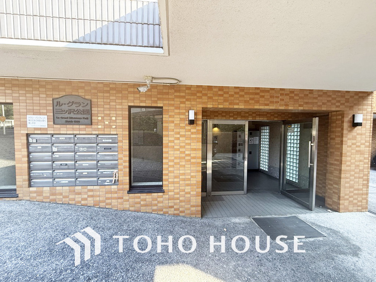 エントランス エントランス