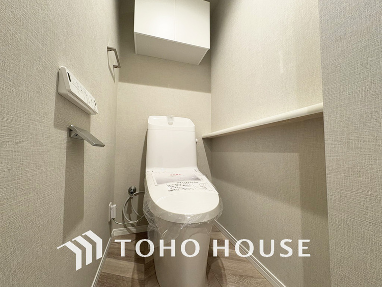 トイレ トイレには快適な温水洗浄便座付