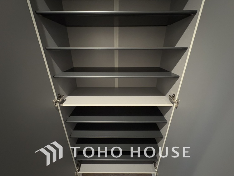 収納 玄関　収納