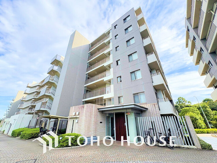 外観 〜「センター南」駅徒歩18分〜たいせつなペットと暮らせます〜使い勝手のいい3LDK〜