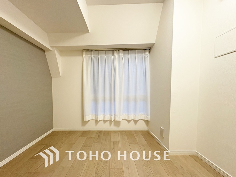 内装 【PRIVATE ROOM】◆属毛離裏◆子は父を手本とし、母に愛育されて成長する。家族の深い繋がり。いつまでも大切にしたい。