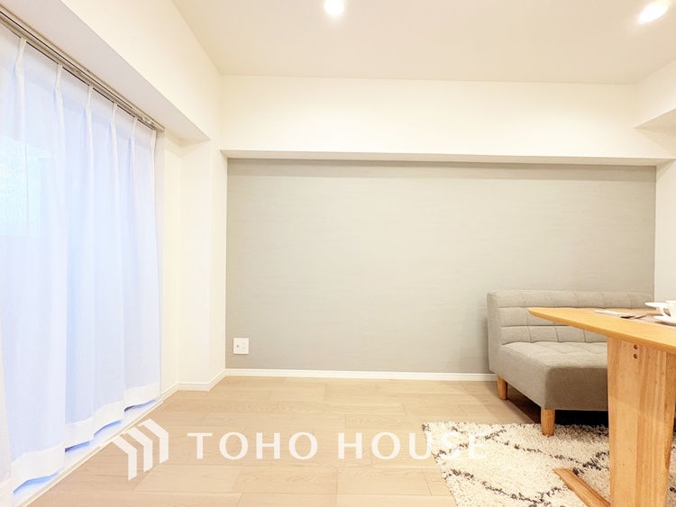 内装 【LIVING】◆眩い◆光が燦々と入り、家族の笑顔を照らす。「いつまでも続いて」と願う夢のような毎日がここにある。