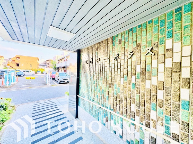 外観 陽だまりに満ちたくつろぎの空間を演出します。