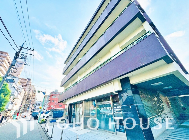 外観 陽だまりに満ちたくつろぎの空間を演出します。