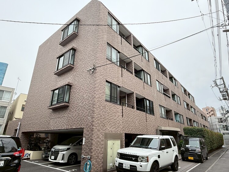 その他 飽きのこないシンプルモダンな外観です。