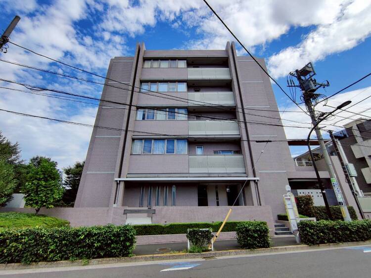 その他 飽きのこないシンプルモダンな外観です。