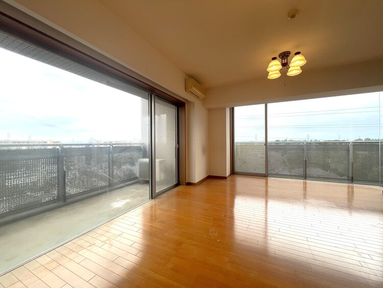 その他 伸びやかな空間のなかで、ゆったりとしたひとときを過ごせます。