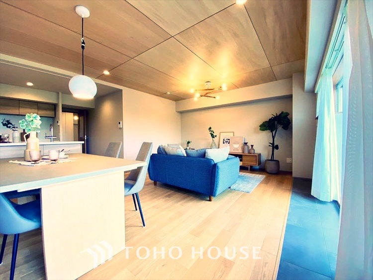 内装 【LIVING】◆simple is best◆無駄のない綺麗なつくりのリビングルームであなただけの暮らしを。