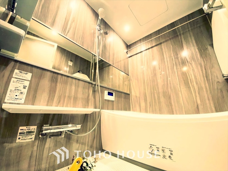 風呂 【BATHROOM】◆プライベートな空間◆simpleだからrelaxできるんです。こころもからだもキレイさっぱり。