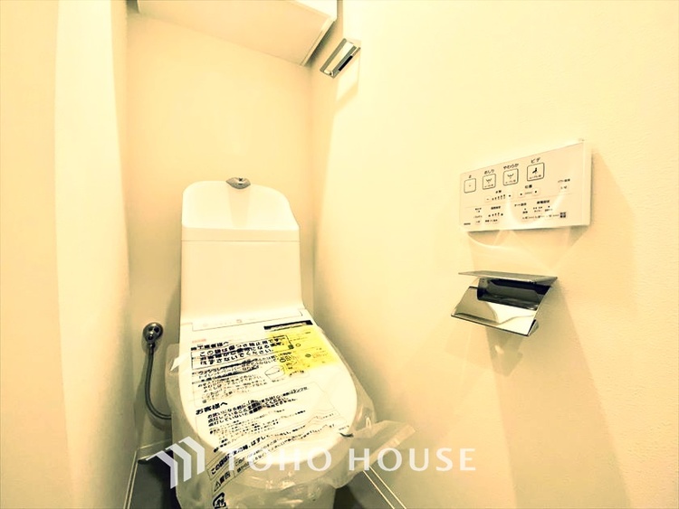 トイレ 【TOILET】◆快適◆な生活に不可欠。節水型の高性能トイレを新設。