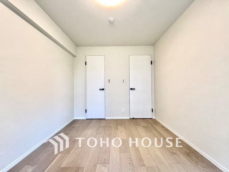 内装 【PRIVATE ROOM】◆快適◆な暮らしに不可欠な収納スペース。快適さとともに思い出も詰まっていく。