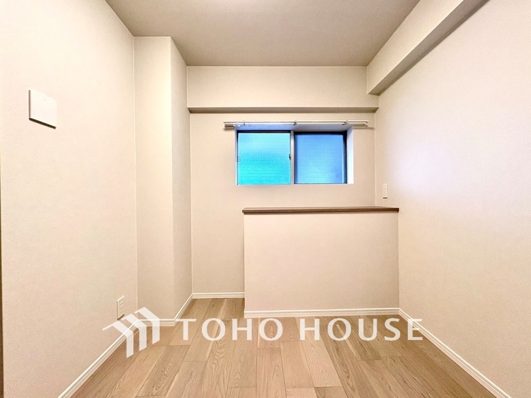 内装 【PRIVATE ROOM】◆属毛離裏◆子は父を手本とし、母に愛育されて成長する。家族の深い繋がり。いつまでも大切にしたい。