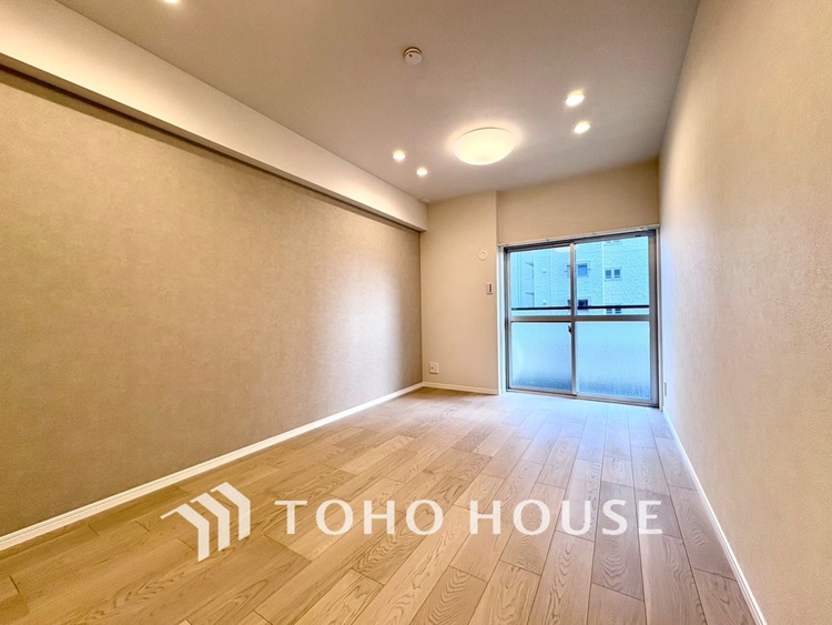 内装 【LIVING】◆扉を◆開くとこの景色。家族の”おかえり”の声が聞こえてきそう。