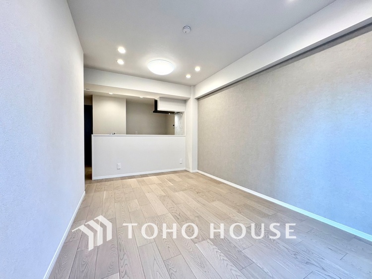 内装 【LIVING】◆住む喜び、楽しさ、感動◆を君と共有したい。いつまでもずっと家族を見渡せるこの広い空間で。