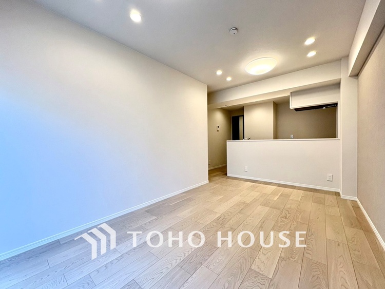 内装 【LIVING】◆Sunshine◆光が燦々と入り、いるだけで気持ちいい。「開放的でゆとりあるお部屋です。」