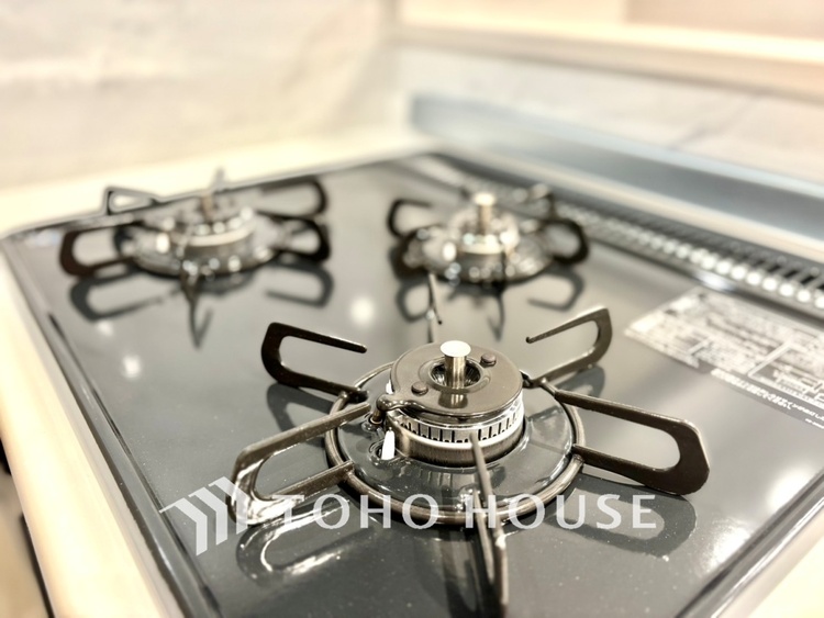 キッチン 【KITCHEN】◆家族のおはよう◆の声を笑顔で迎えてあげられるシステムキッチン。朝ごはんが楽しみでちょっと早起きしたくなるんです。