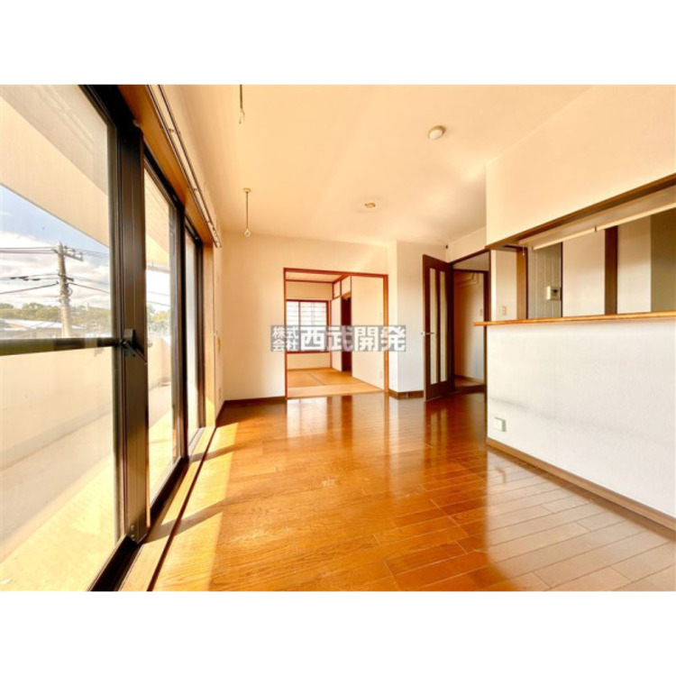 居間 リフォーム前