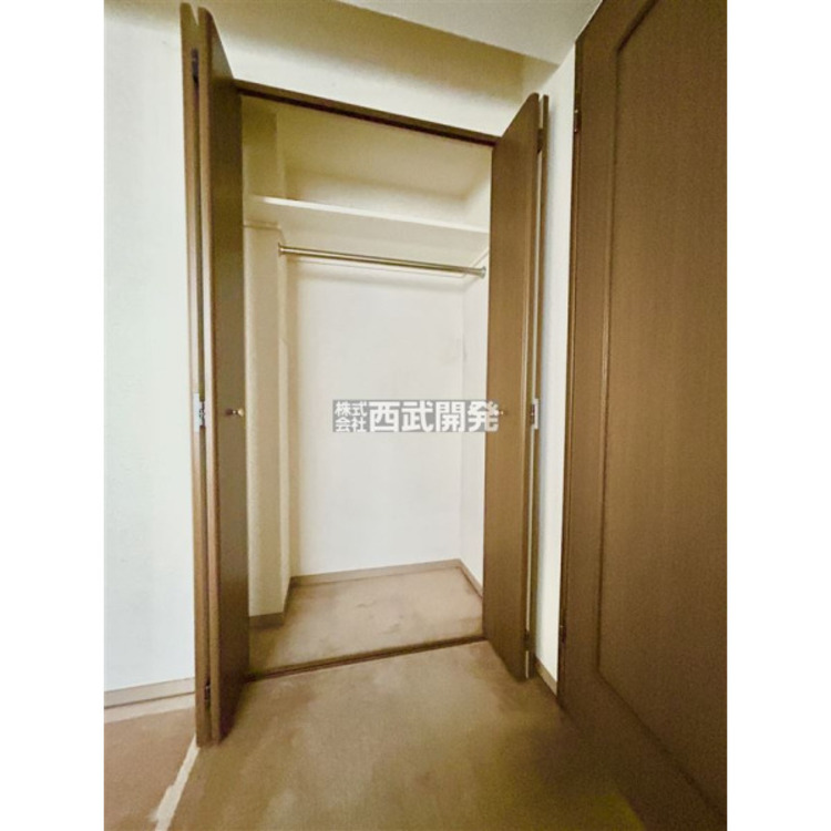 収納 リフォーム前