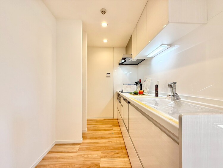 その他 開放感のあるキッチンスペース。調理をしながら、会話も弾みそうですね。