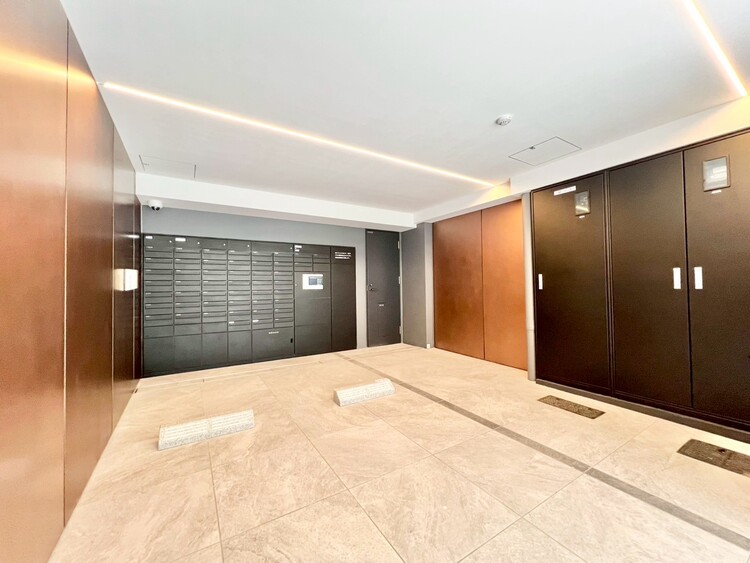 駐車場 駐車スペースが嬉しいですね。※空き状況は都度ご確認下さい。