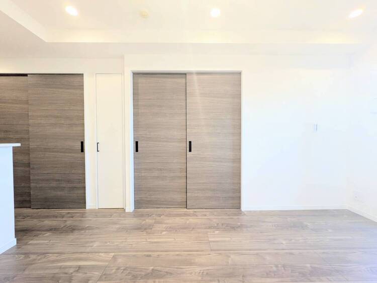 居間 伸びやかな空間のなかで、ゆったりとしたひとときを過ごせます。