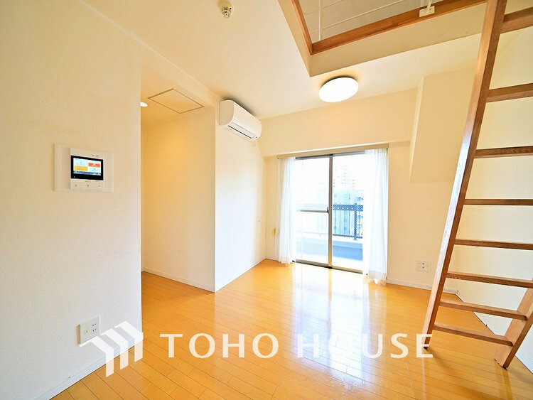 内装 家族みんなが爽やかに過ごせるように、光をたっぷり取り込んだDK