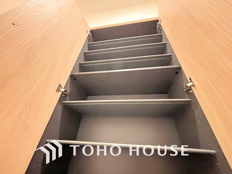 収納 玄関　収納