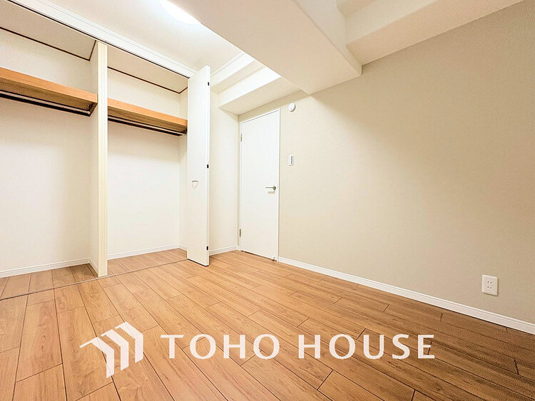 内装 1日の疲れを癒し、心地よく寛げるようゆったりとした広さをしています