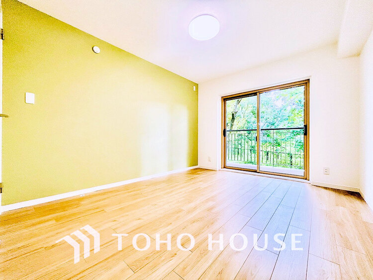 内装 家具の配置のし易い室内です。趣味の部屋としても充分な広さです