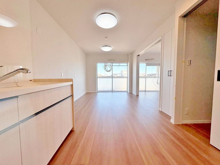 居間 「空間が織り成すひとつ先の住み心地」を演出します。