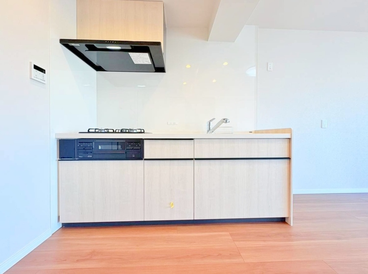 キッチン 洗練されたスタイリッシュなデザイン性と使いやすさを備えた仕様。