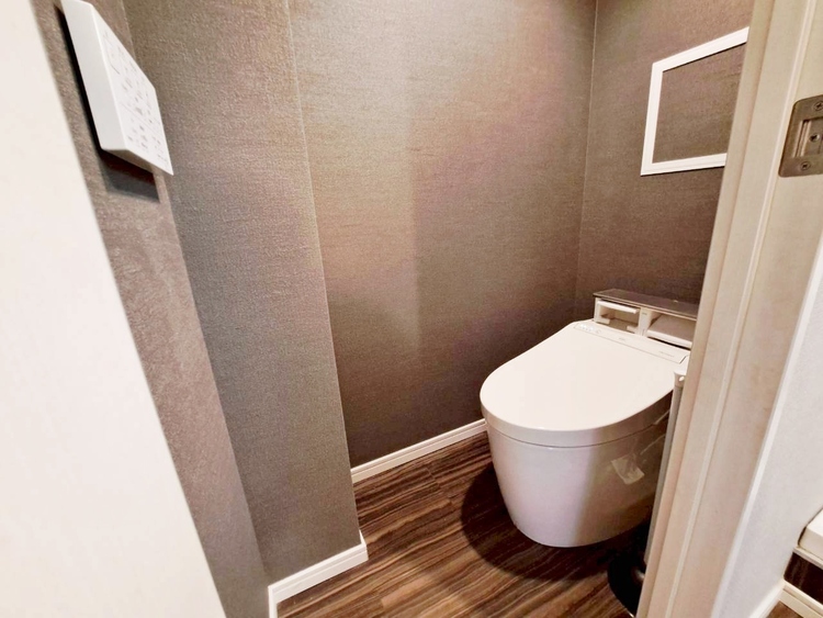 トイレ 暮らしの中のさりげないひとときの快適さにも、こだわりを、持って設備を配しております。