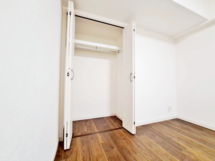 収納 居室にはクローゼットがあり、荷物もスッキリ収納して快適にお過ごしいただけます。