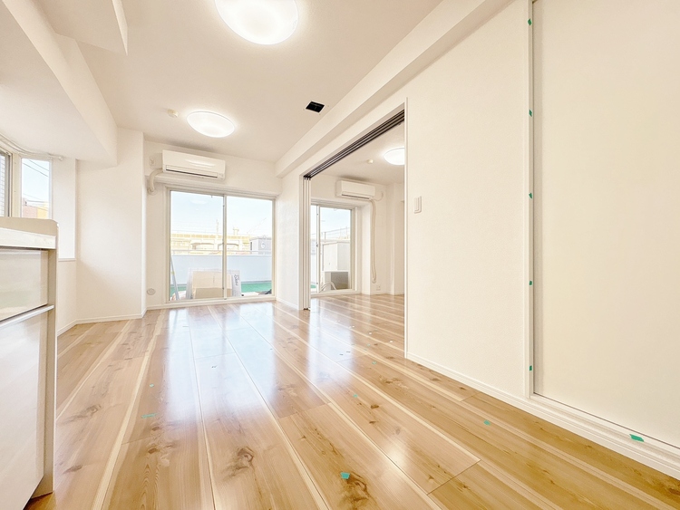 居間 過ごす時間が、たくさんの思い出として紡がれていく場所。