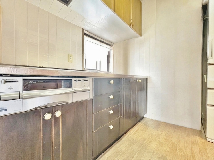 キッチン 洗練されたスタイリッシュなデザイン性と使いやすさを備えた仕様。