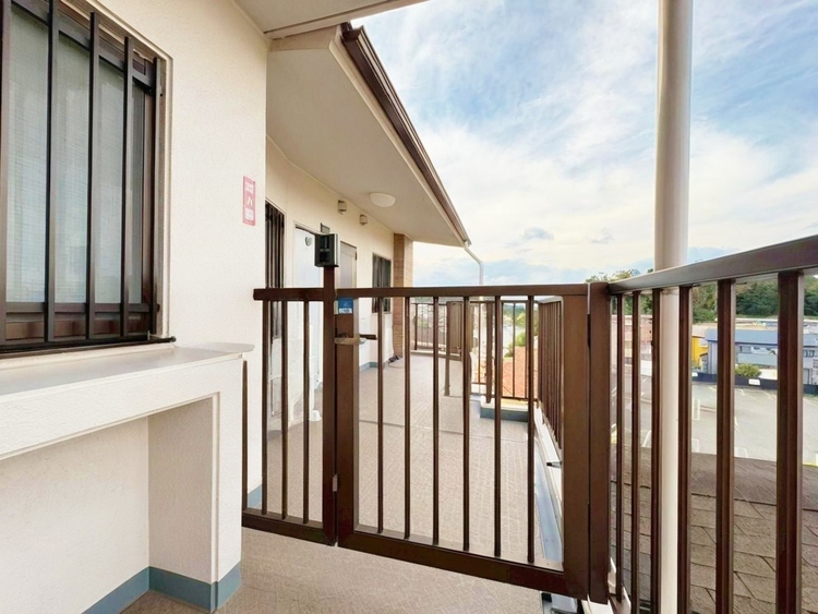 玄関 玄関を開ければ、そこは安らぎのご自宅。