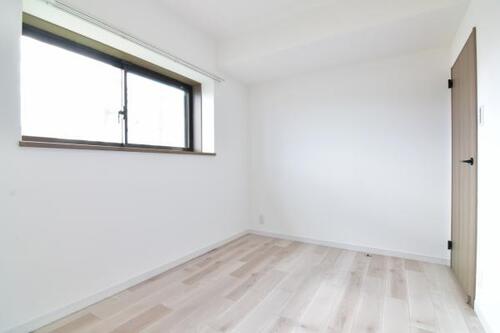 ライオンズマンション岸根公園の物件画像