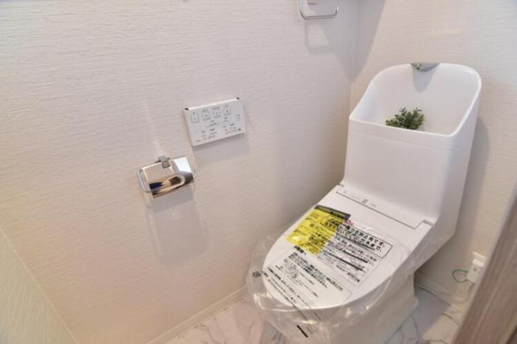 トイレ 清潔感の溢れるトイレです。落ち着いた空間で安らぎのひとときをお過ごし頂けます。