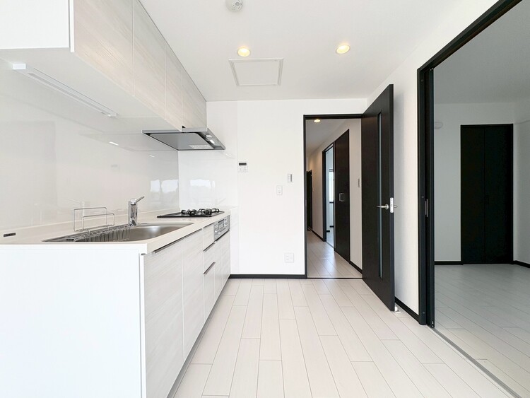 その他 開放感のあるキッチンスペース。調理をしながら、会話も弾みそうですね。