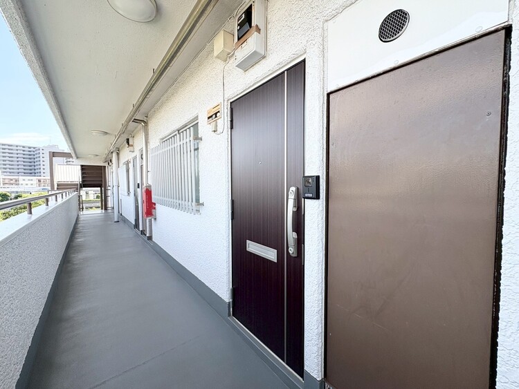 その他 清潔感のある落ち着いた雰囲気の玄関です。