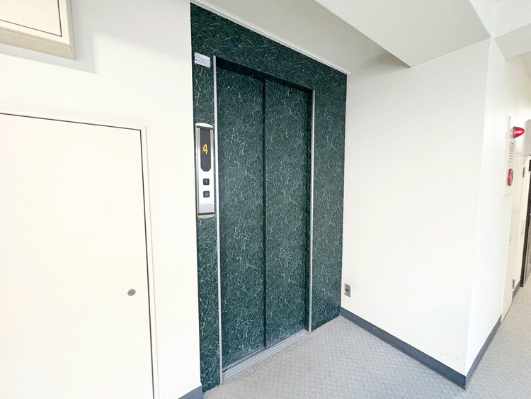 その他 エレベーター完備のため荷物が多くなっても安心。