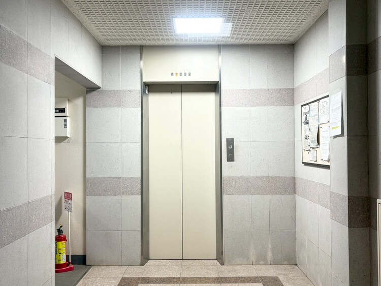 その他 エレベーター完備のため荷物が多くなっても安心。