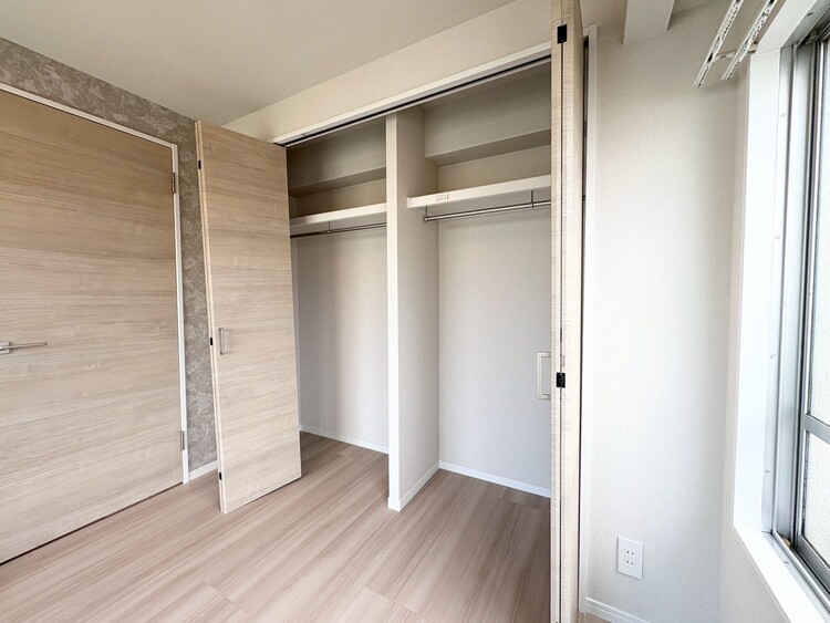 その他 家電やスーツケース、ストック品など何でも片付く嬉しい空間です。